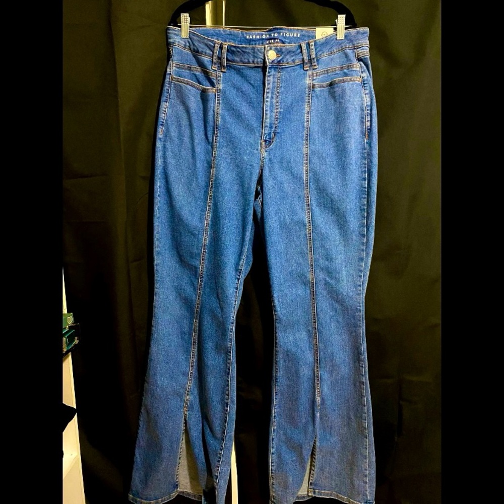 Front Split Hem Blue Flared Jeans